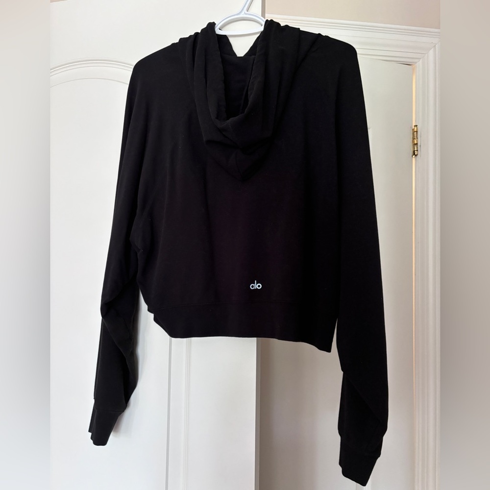 🖤 ALO Yoga Black Women's Sweater